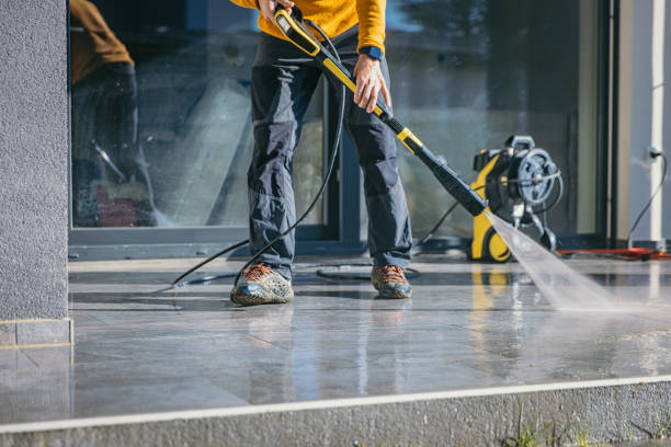 Best Patio and Deck Pressure Washing  in Heathrow, FL